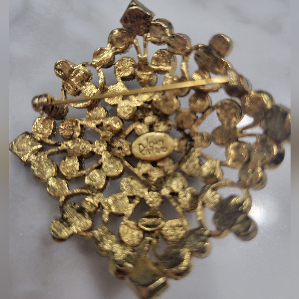 Joan Rivers Brooch 💎 - Picture 4 of 6